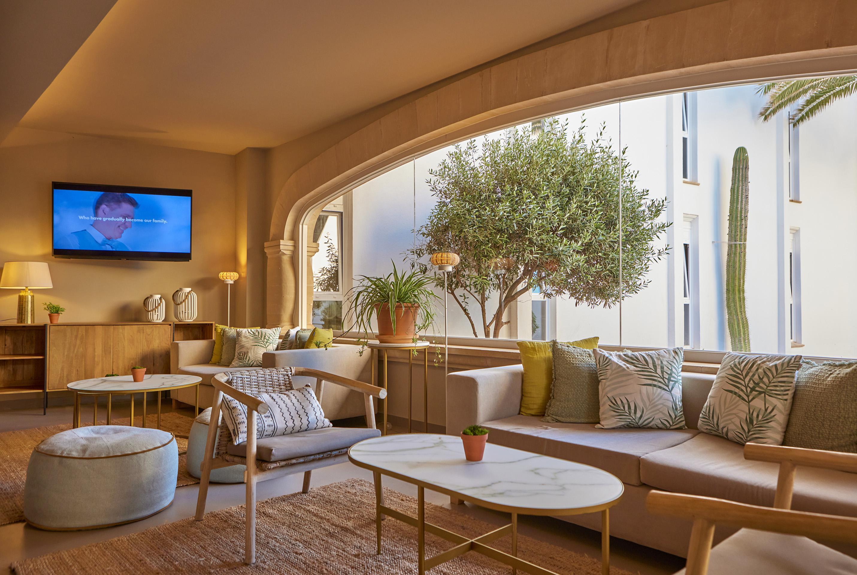 קולוניה סנט ג'ורדי Universal Hotel Cabo Blanco - Adults Only מראה חיצוני תמונה