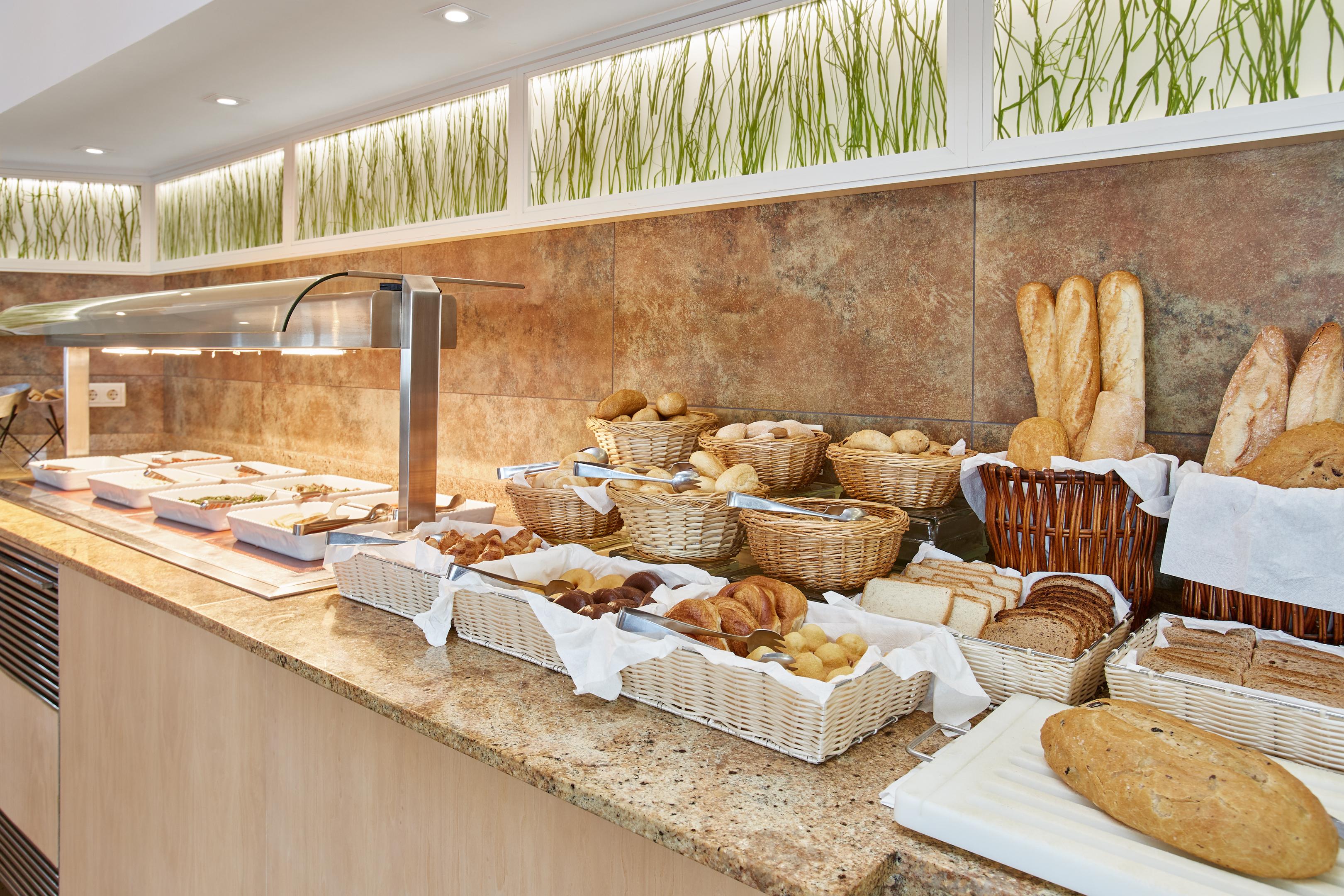 קולוניה סנט ג'ורדי Universal Hotel Cabo Blanco - Adults Only מראה חיצוני תמונה